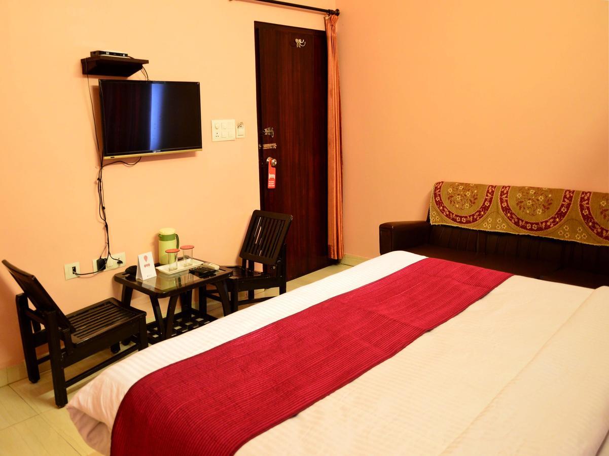Oyo 6179 Hotel Aarjee Crescent Divisione di Jaipur Esterno foto