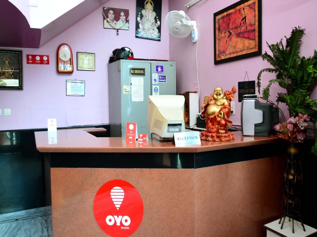 Oyo 6179 Hotel Aarjee Crescent Divisione di Jaipur Esterno foto