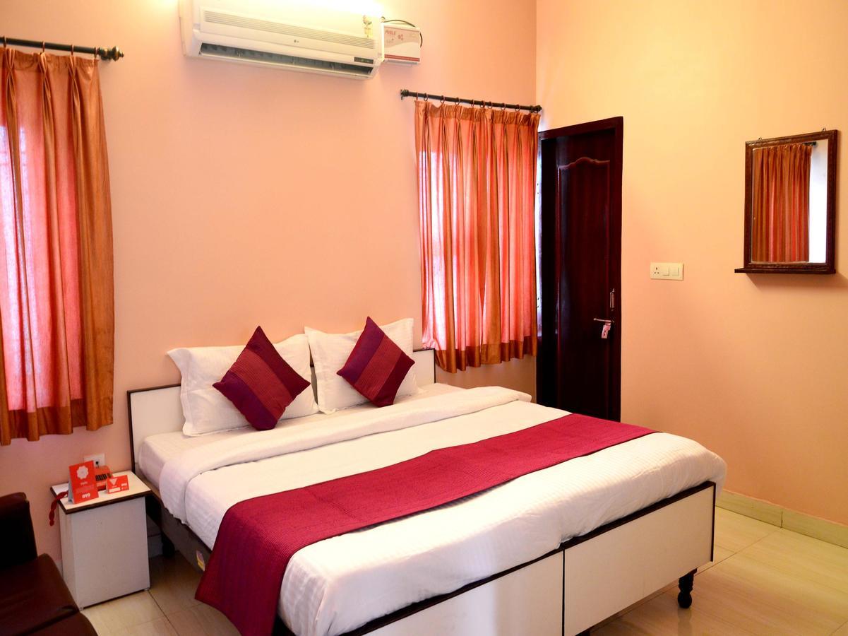 Oyo 6179 Hotel Aarjee Crescent Divisione di Jaipur Esterno foto