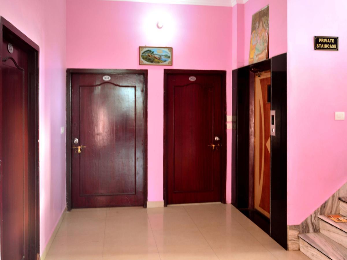 Oyo 6179 Hotel Aarjee Crescent Divisione di Jaipur Esterno foto