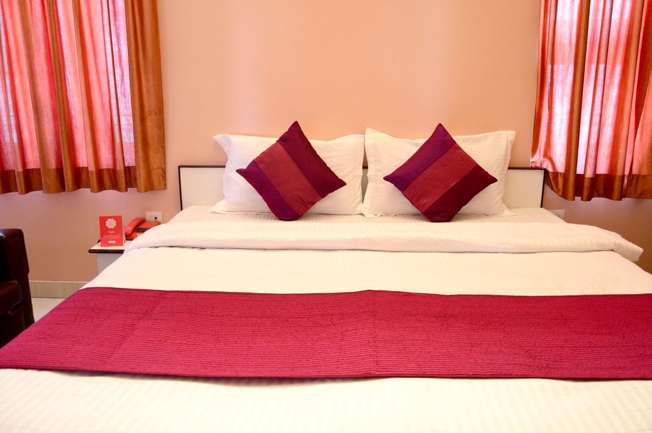 Oyo 6179 Hotel Aarjee Crescent Divisione di Jaipur Esterno foto